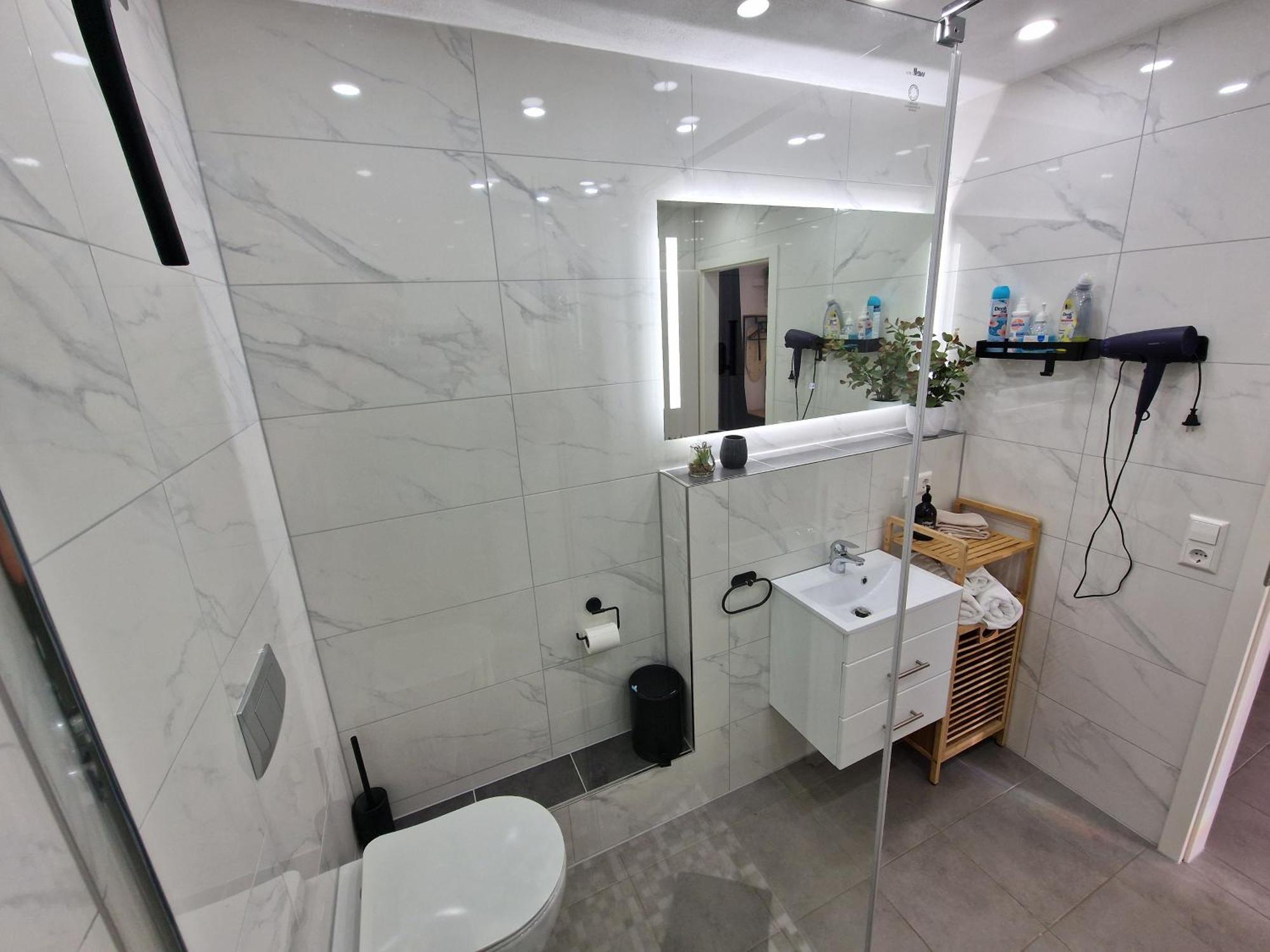 Sweet Retreat Apartment Lahr ภายนอก รูปภาพ