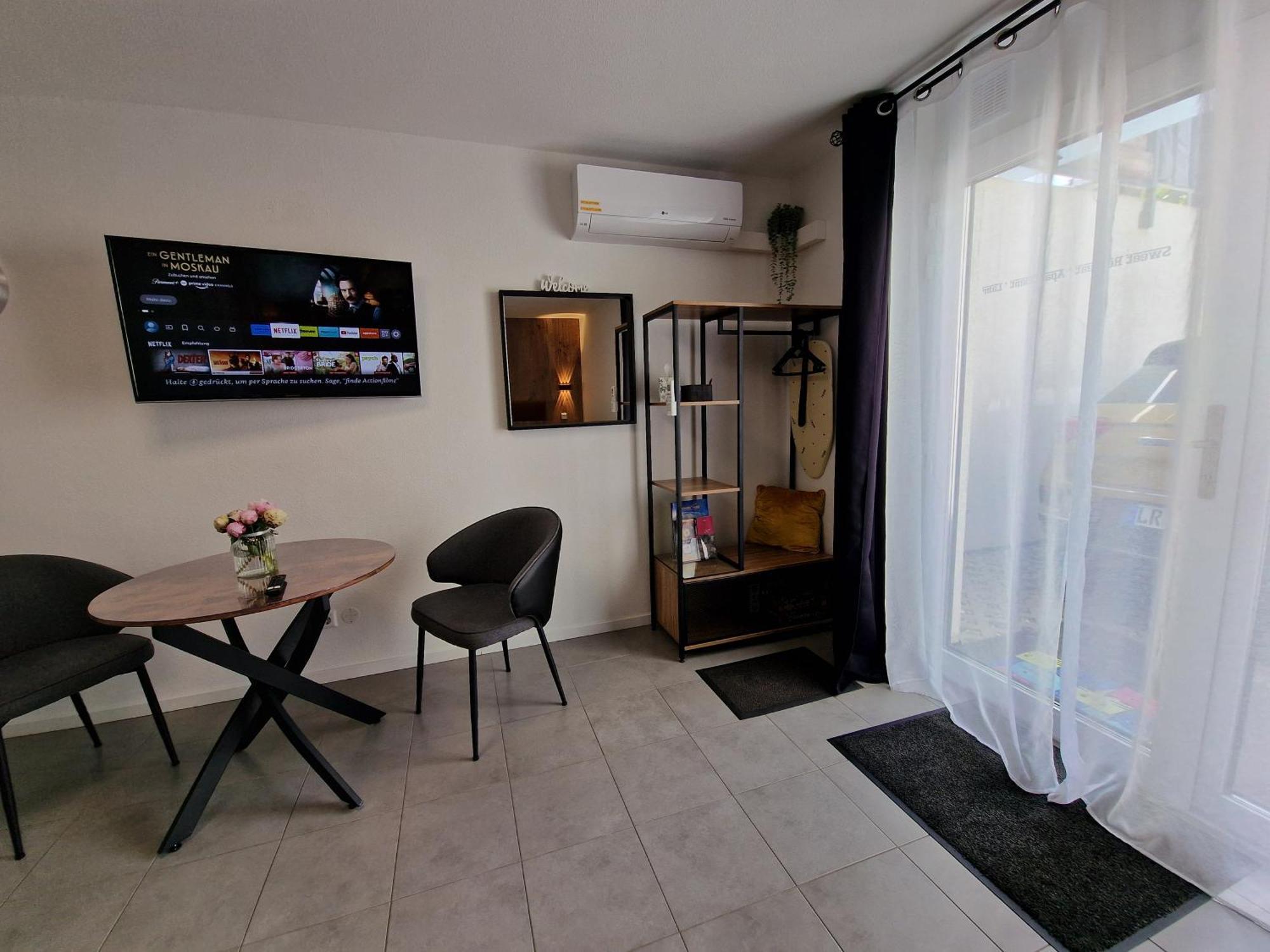 Sweet Retreat Apartment Lahr ลาร์ ภายนอก รูปภาพ