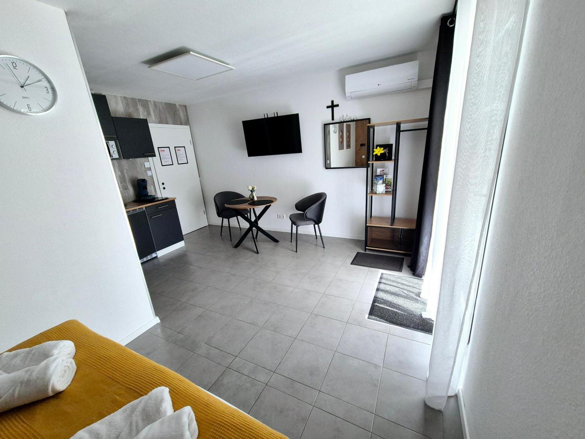 Sweet Retreat Apartment Lahr ลาร์ ภายนอก รูปภาพ